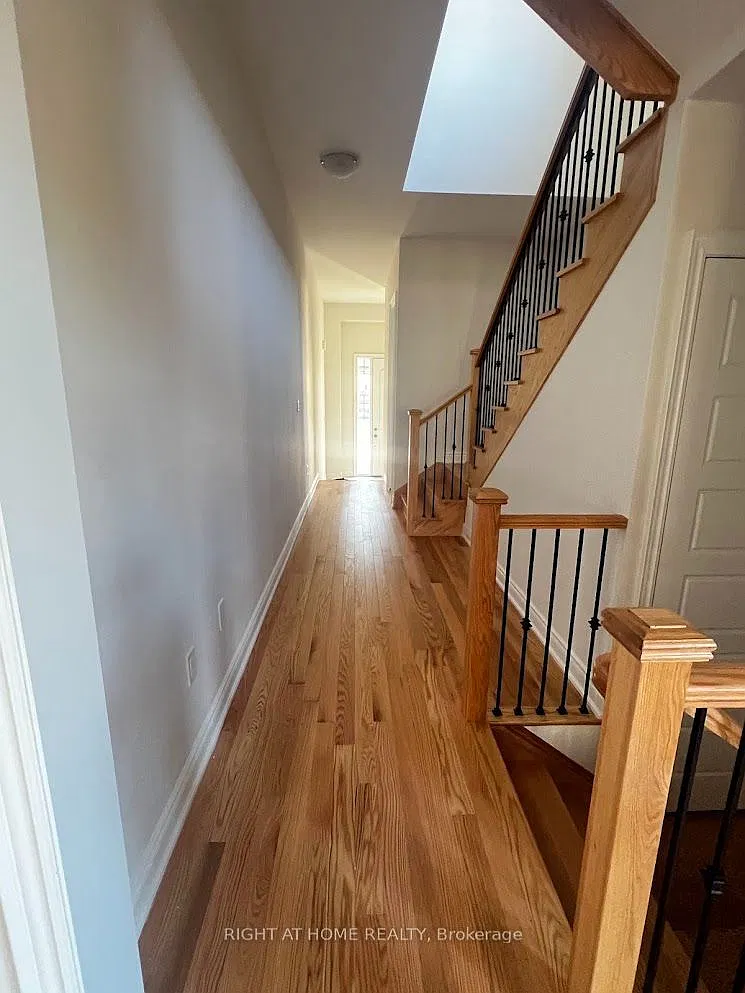4 bed, $5,350 — Photo 2