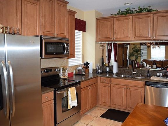 4th image of 3625 Messina Dr