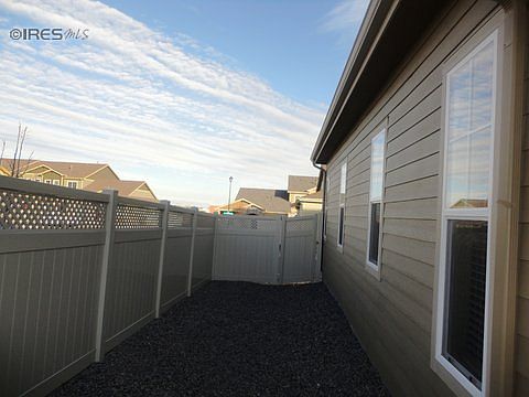 4th image of 5550 W 72nd Pl