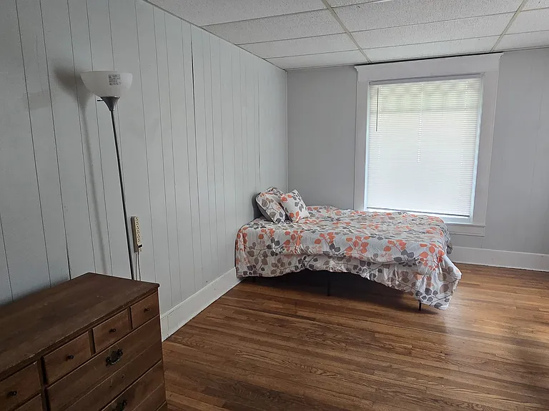 22 Frank St #1 — Photo 9