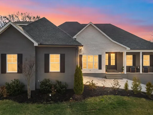 216 Tooweka Ln, Loudon, TN 37774