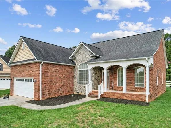 116 New Hampshire Ct, Mocksville, NC 27028