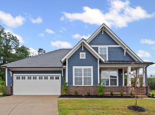 135 Live Oak Cv, Oakland, TN 38060