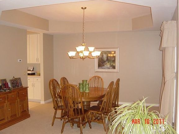 5th image of 51 Mohawk Dr