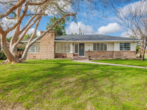 1782 Glenwood Ct, Bakersfield, CA 93306