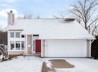 45 Spring Valley Dr N, Washington, PA 15301