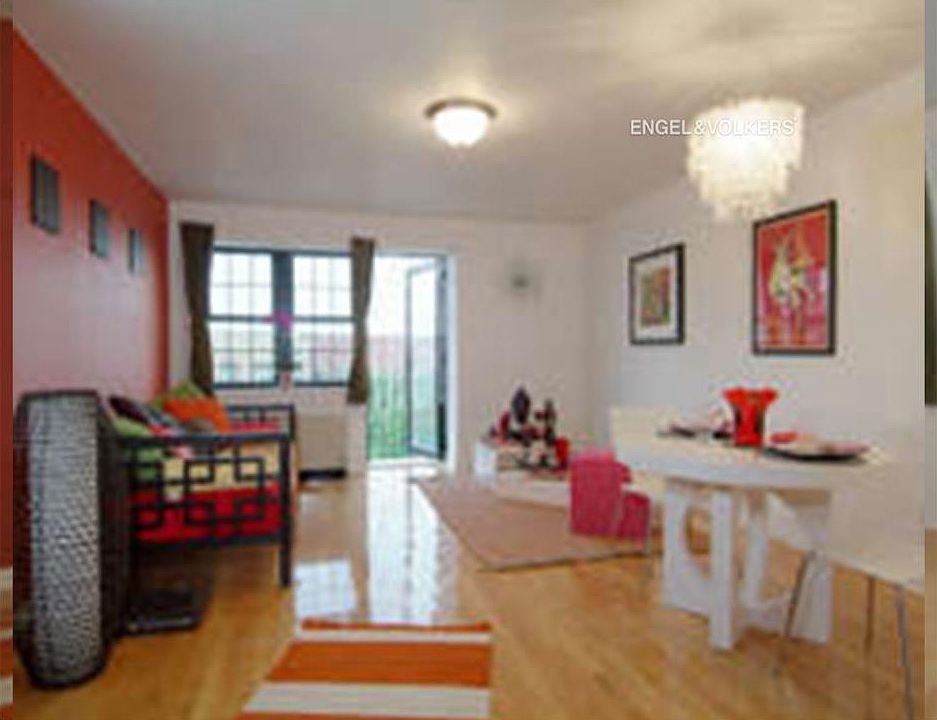 1st image of 1810 27th Ave APT 4E