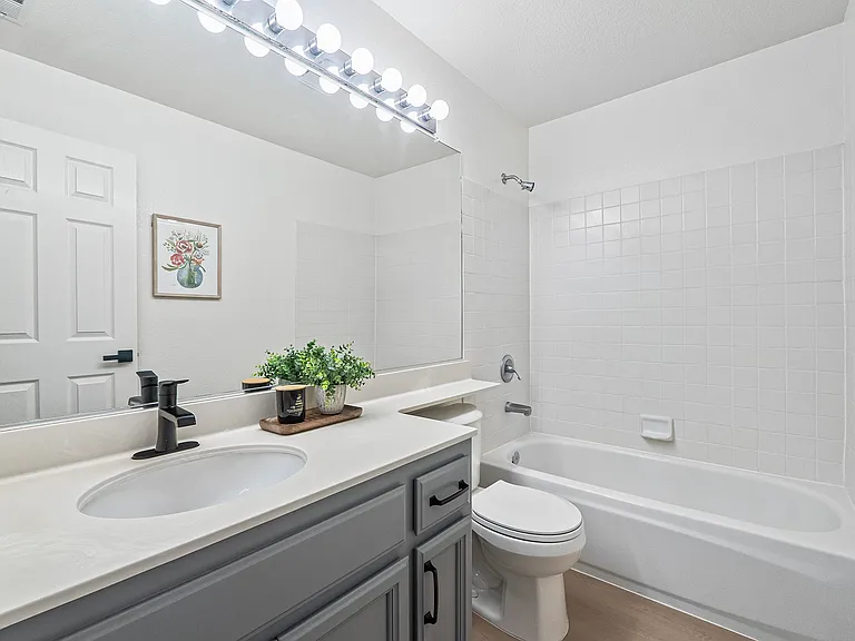 6048 Roma Ter — Photo 28