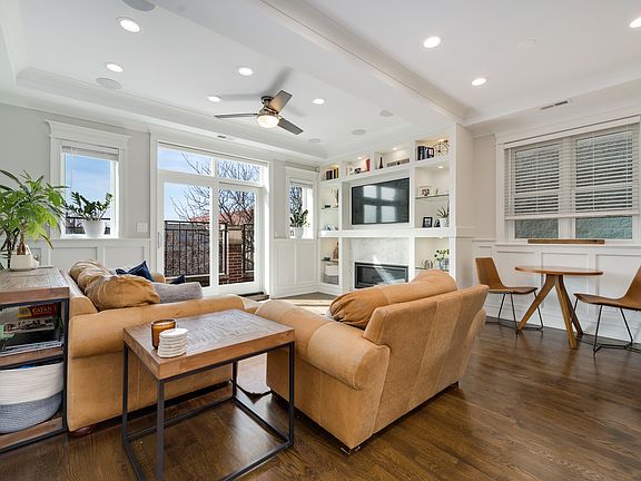3rd image of 2731 N Southport Ave #3
