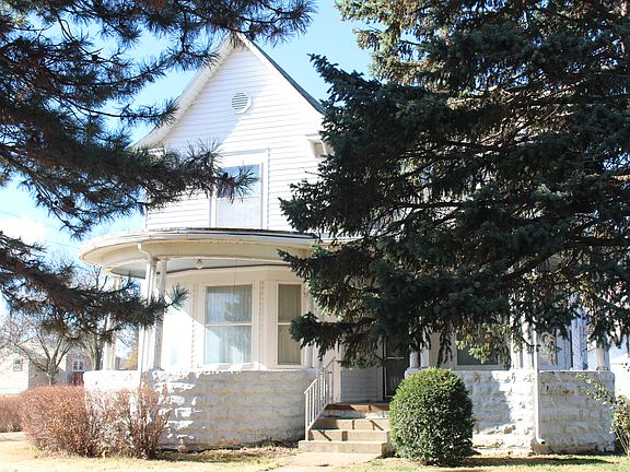 2nd image of 2218 Avenue E