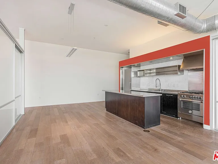 4080 Glencoe Ave #407 — Photo 7