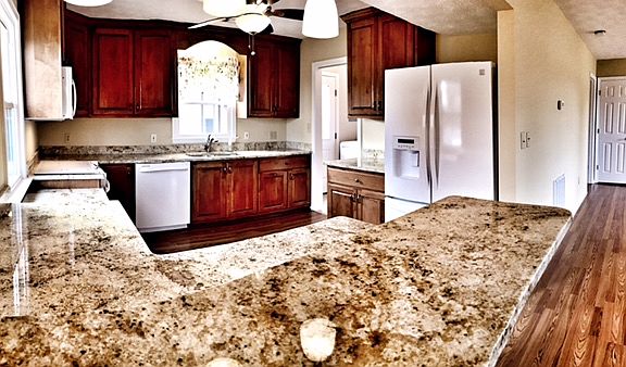 4th image of 1434 Poquoson Ave