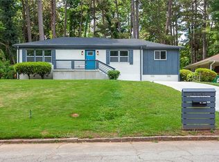 2105 Holly Hill Dr, Decatur, GA 30032