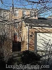 4025 Mansion Dr NW photo 1