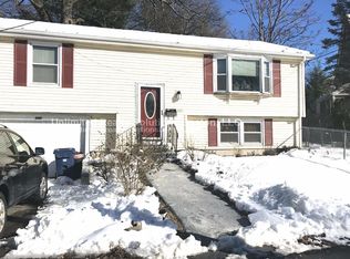 880 Truman Hwy, Hyde Park, MA 02136