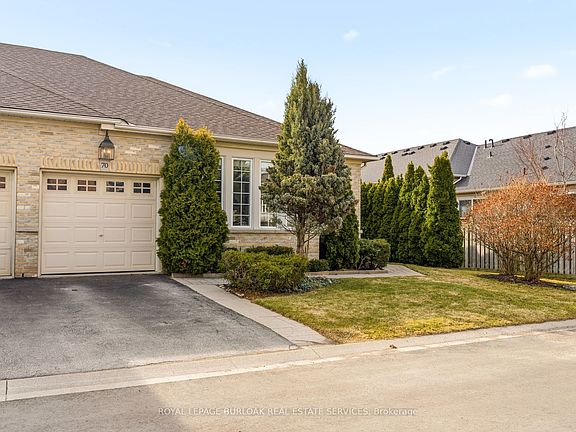 2nd image of 2243 Turnberry Rd