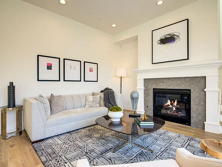 Fantastic 2 Story Farm House style Home with 4 Bedrooms and 3 Baths in Mid City area — Photo 35
