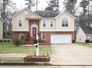 489 Crimson Ridge Dr, Jonesboro, GA 30238