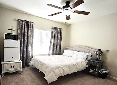 1 bed, 1.5 bath, 110 sqft, $770 — Photo 2