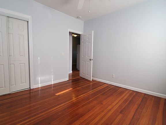 4th image of 155 Oxford St #2