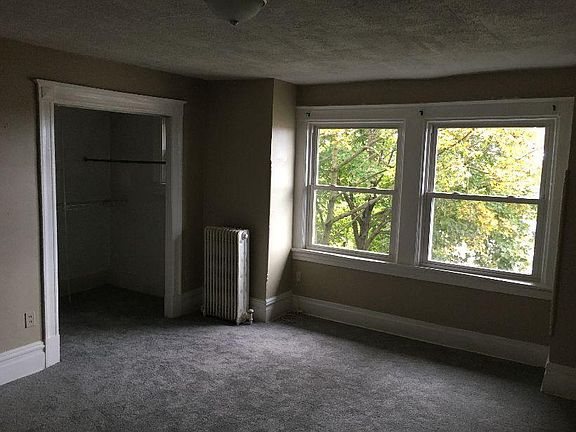 Front bedroom