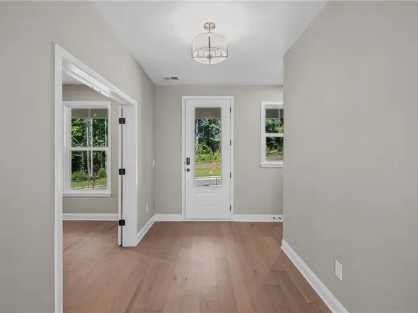 115 Wood Grove Ln, Canton, GA 30114