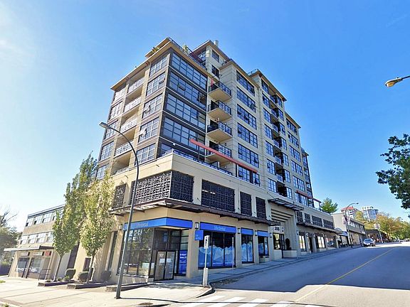 2nd image of 306 6th St #901
