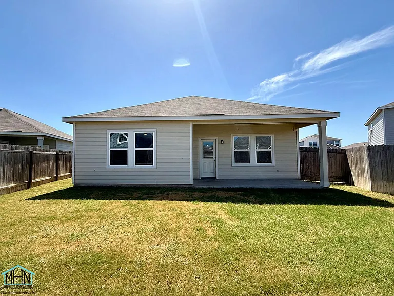 5843 Gulf Mdw — Photo 22
