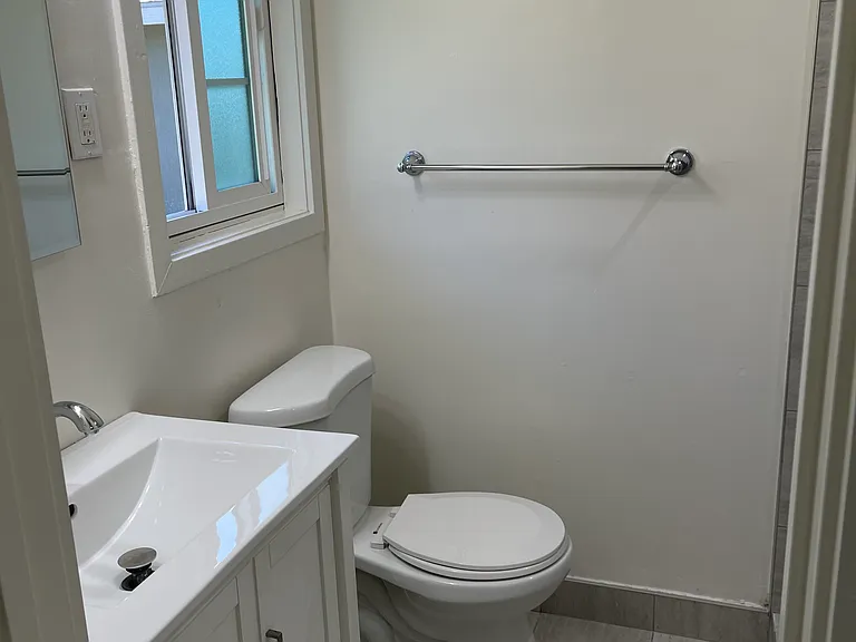 405 Norman Dr #2 — Photo 1