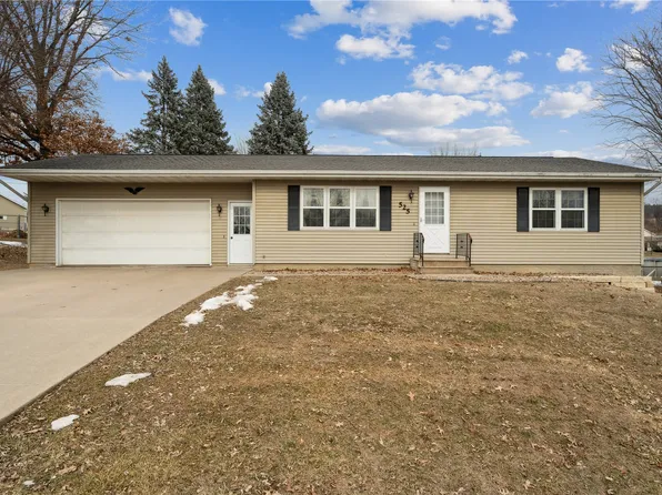 525 Southview Dr, Central City, IA 52214