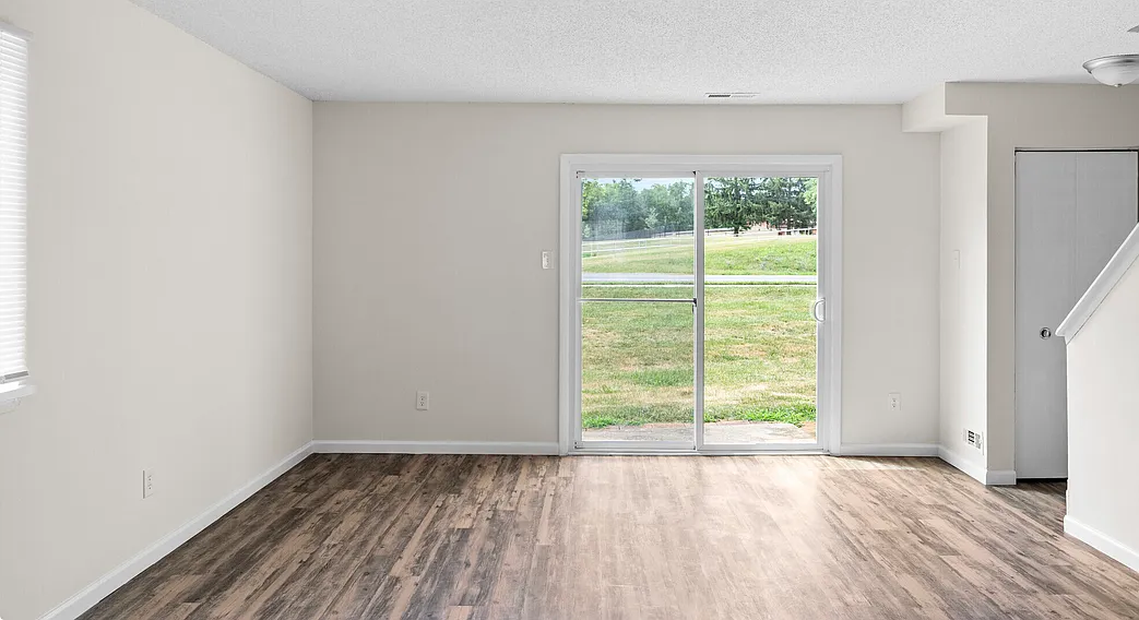 Southview Town Homes, LLC — Photo 4