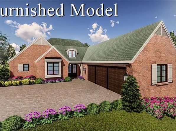 11508 Cambridge Rd, Leawood, KS 66211