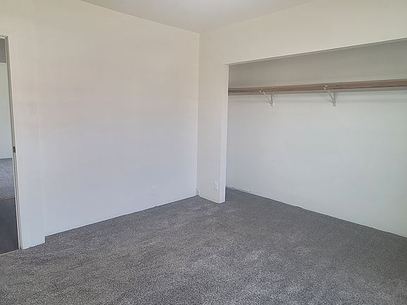5th image of 605 W 1st Ave