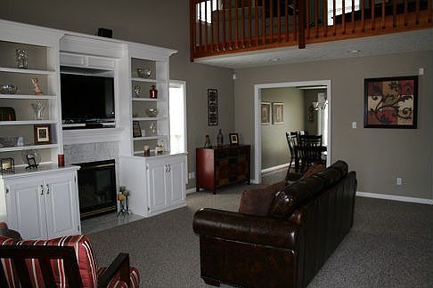 Vaulted Ceiling Great Room