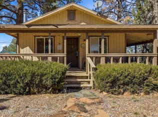 3356 Rim Lakes Dr, Overgaard, AZ 85933