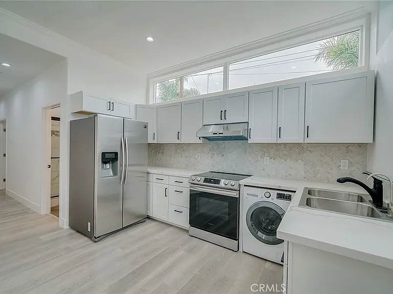1476 Kenneth Dr — Photo 18