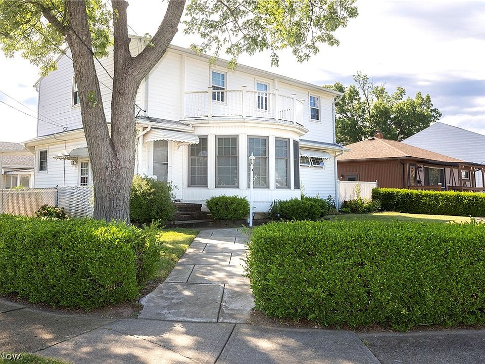 1st image of 6005 Mercer Dr