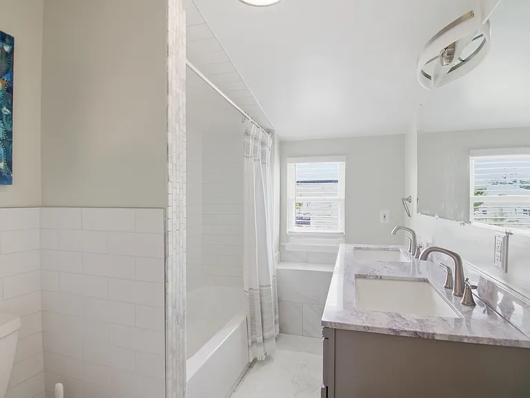 748 Ruffner Ave — Photo 16