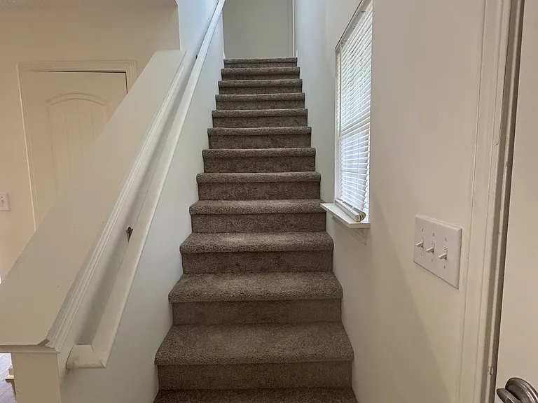 665 Bridgebend Run — Photo 4