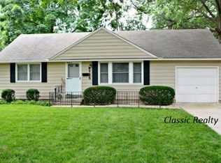 8725 W 81st Ter, Overland Park, KS 66204