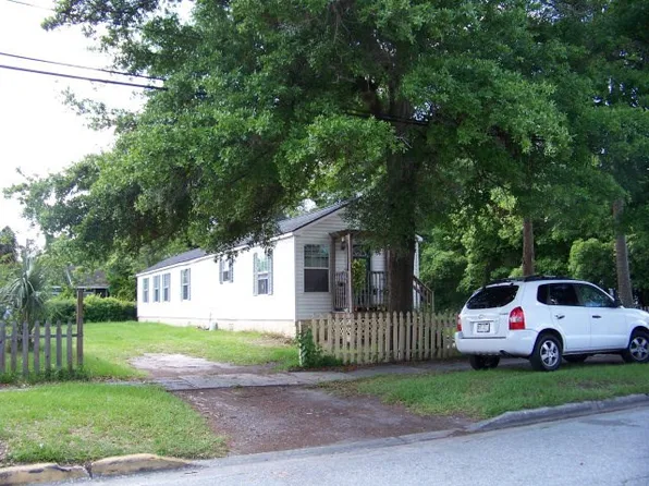 2503 Stonewall St, Brunswick, GA 31520