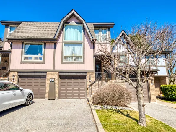 4 English Ivyway, Toronto, ON M2H 3M4