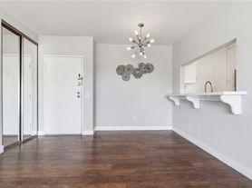 1422 Rock Glen Ave, Glendale, CA