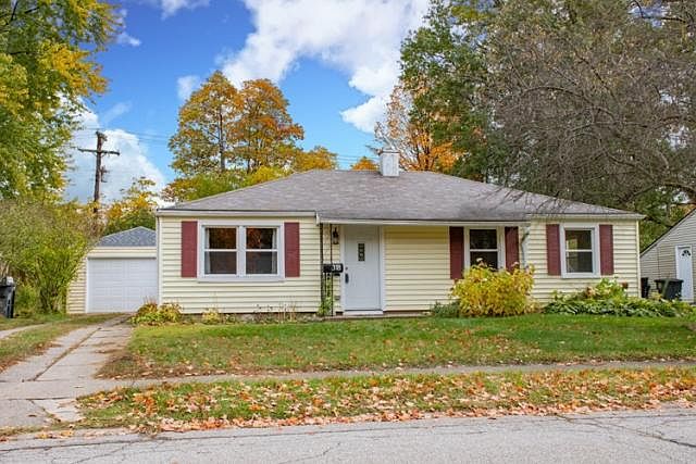 1st image of 318 Preston Dr