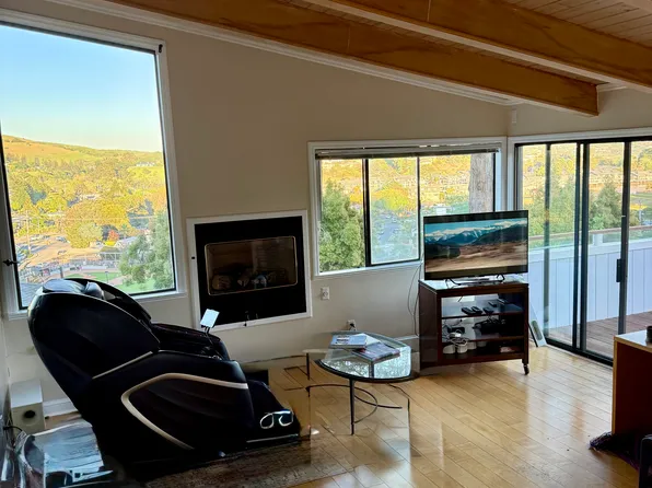 (undisclosed Address), Mill Valley, CA 94941