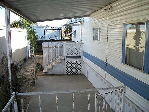 2nd image of 1724 Minnewawa Ave Space 172