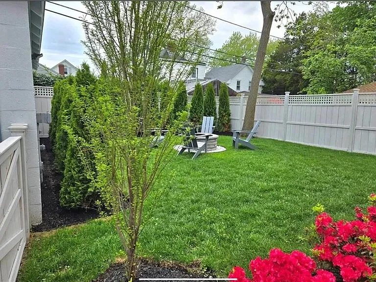 21 Bedlow Ave — Photo 34