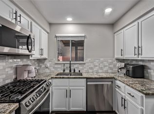 730 Peregrine Falcon St, Henderson, NV 89015