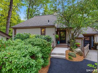 Farmington Woods, Avon, CT 06001