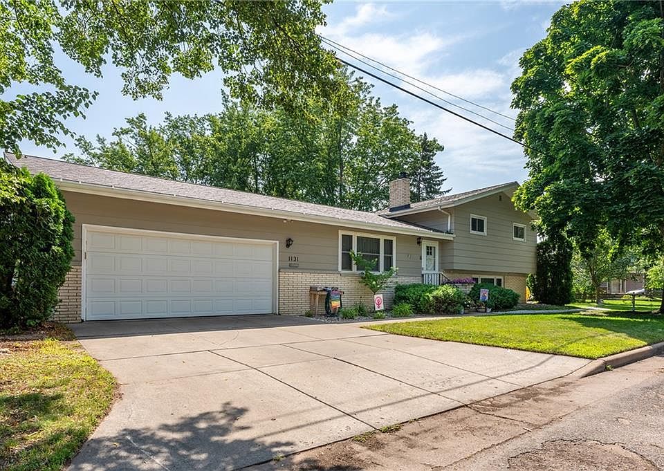 1131 Dover Street Chippewa Falls WI 54729 Zillow